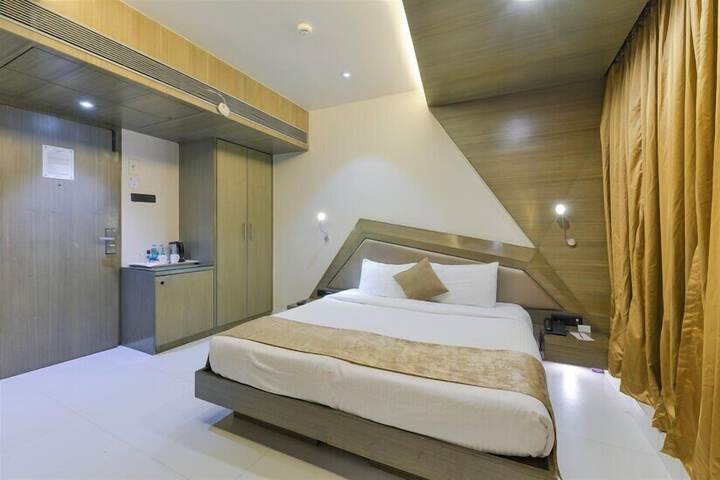 Room 15 of 139