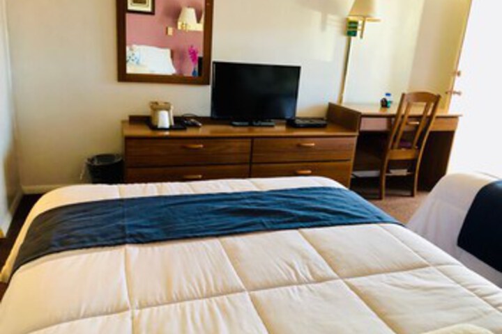Room 22 of 26