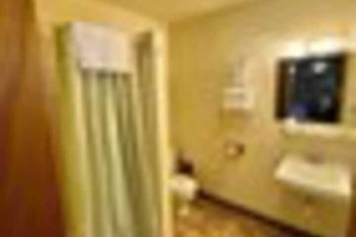 Room 59 of 102