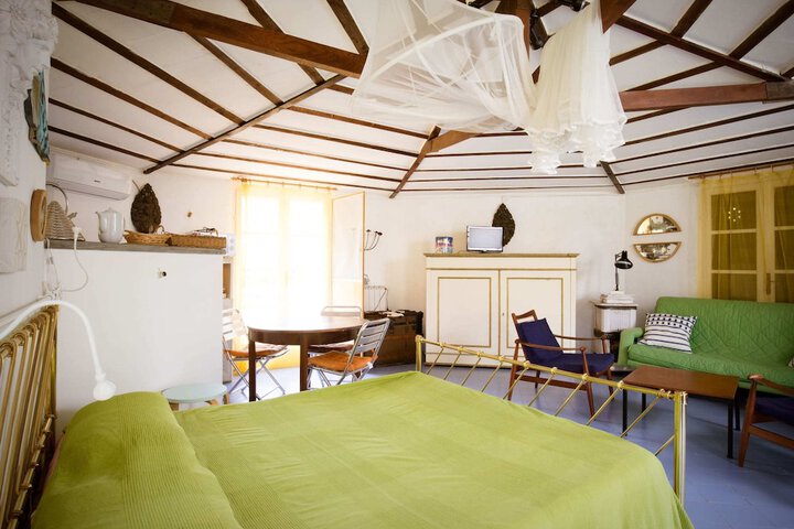 Room 3 of 30