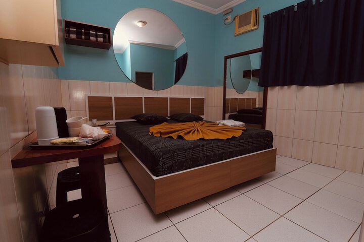 Room 9 of 70