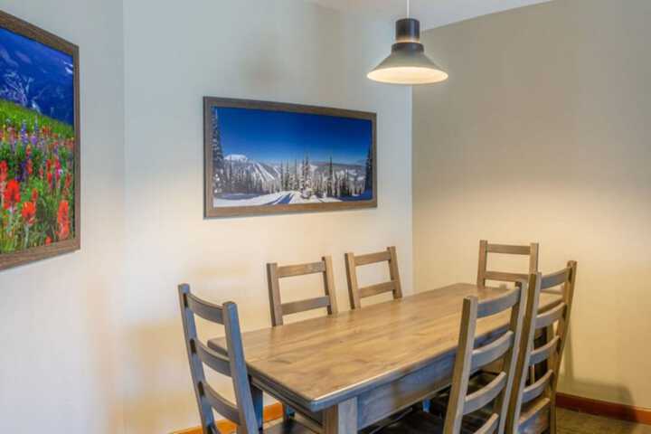 Dining 244 of 266