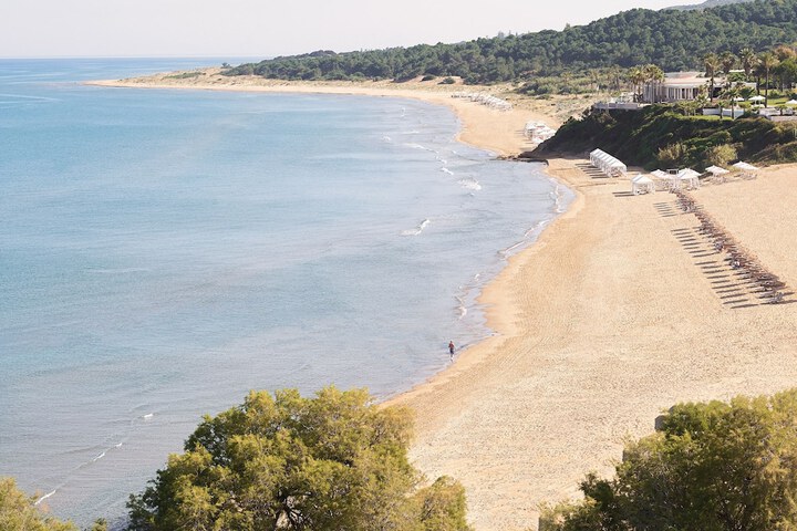 Beach 33 of 37