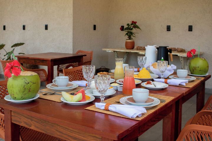 Breakfast/Coffee Service 34 of 45