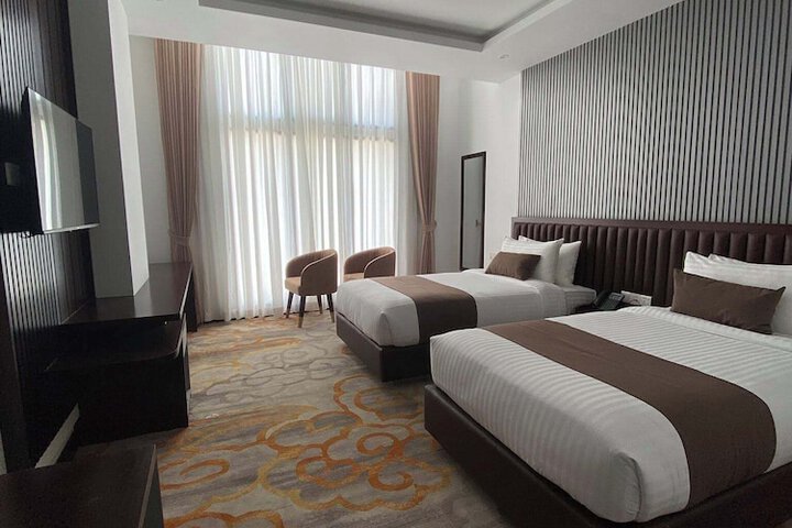 Room 3 of 21