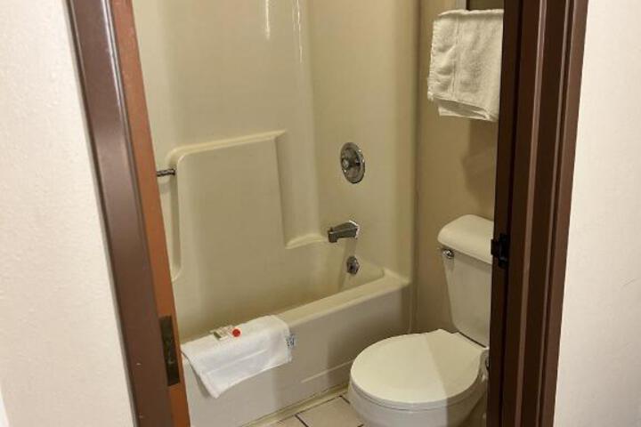 Photo 12