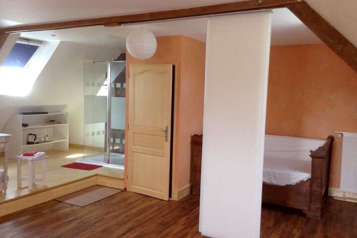 Room 12 of 46