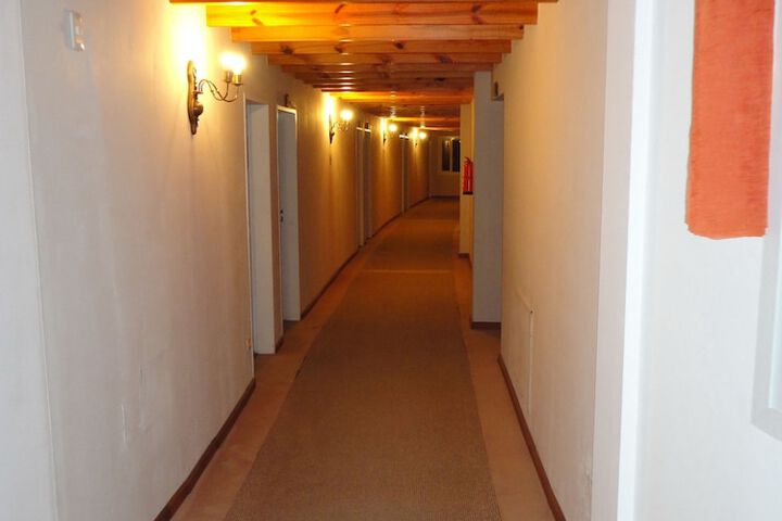 Ballroom/Hall 39 of 49