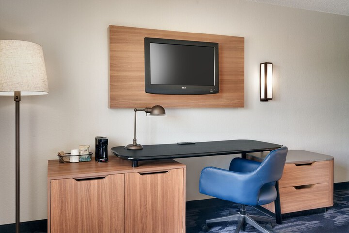 Room 5 of 31