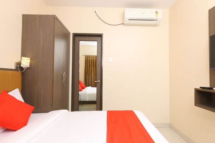 Room 14 of 20