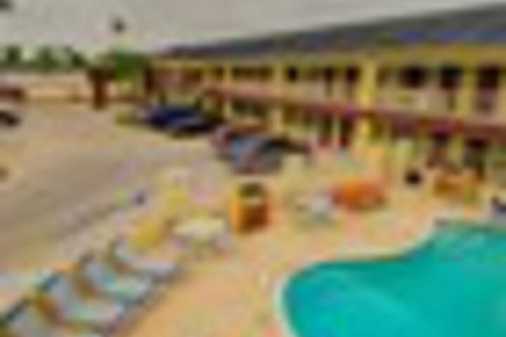 Pool 95 of 177