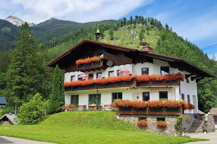 Hotel garni Landhaus Bürtlmair