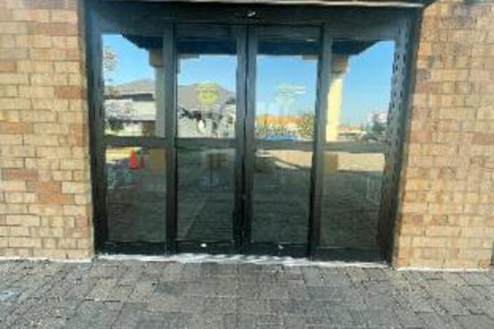 Hotel Entry