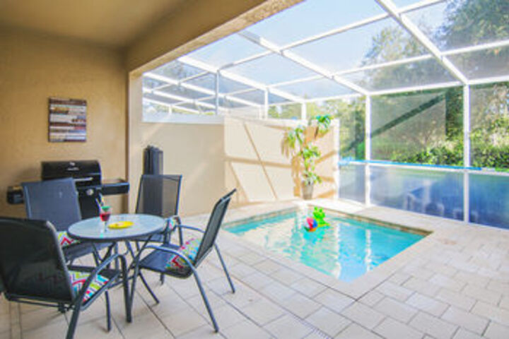 Pool 204 of 279