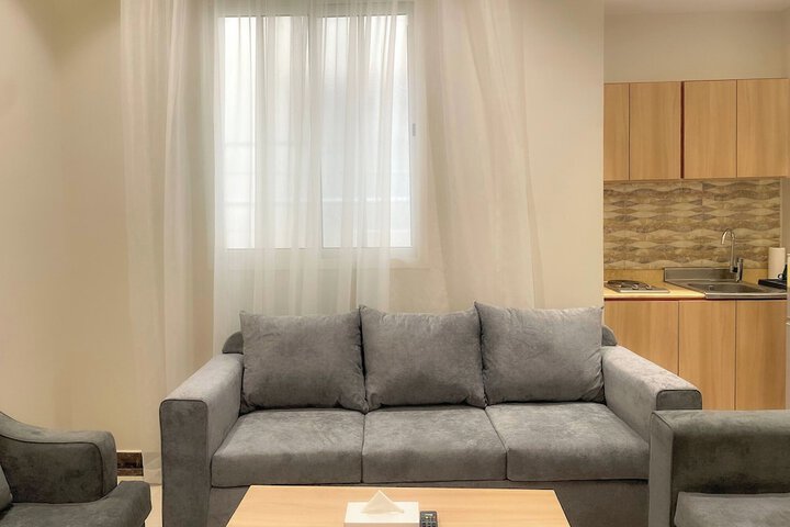Room 16 of 30
