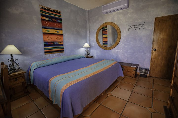 Room 11 of 85