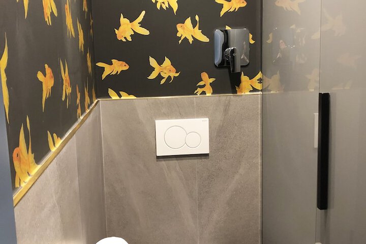 Room 60 of 87