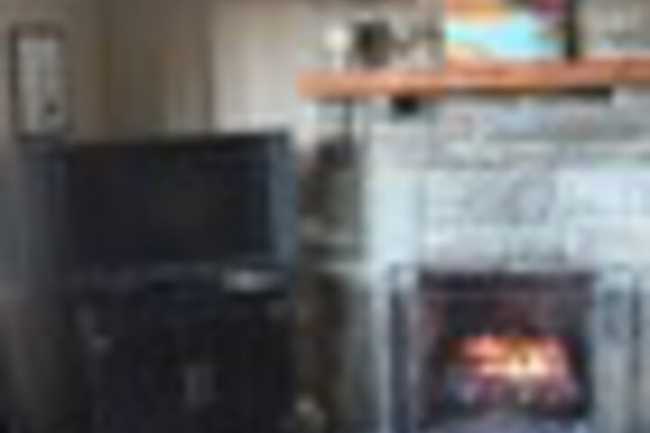 Room 128 of 243