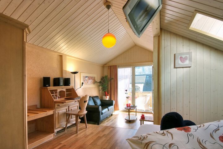 Room 18 of 51