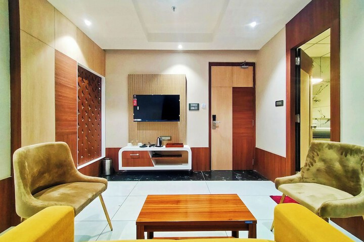 Room 18 of 29