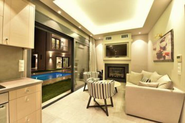 Room 46 of 60