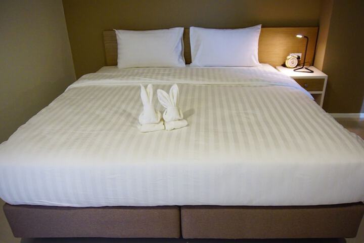 Room 15 of 73
