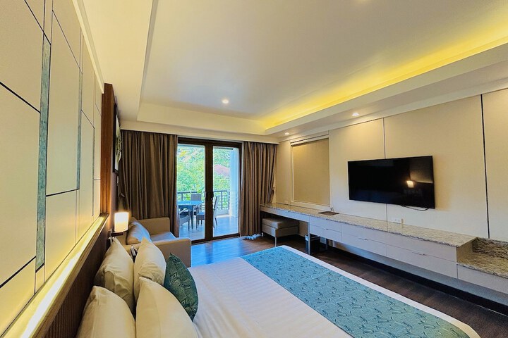 Room 19 of 84