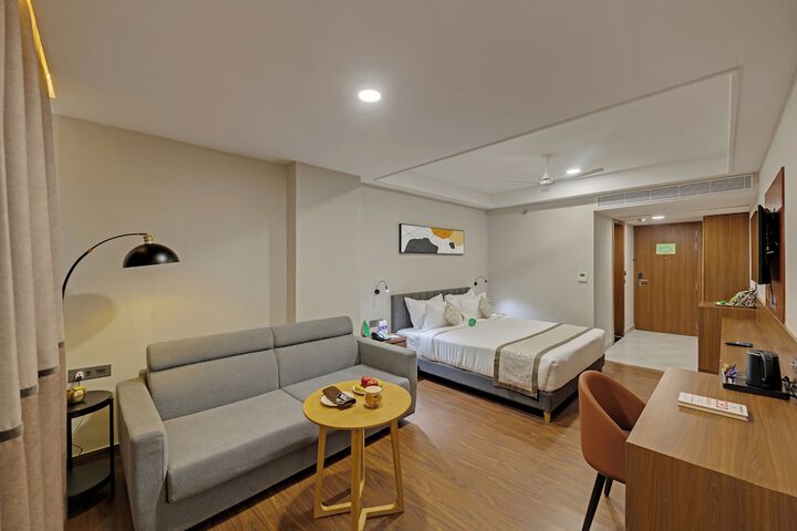 Room 7 of 26