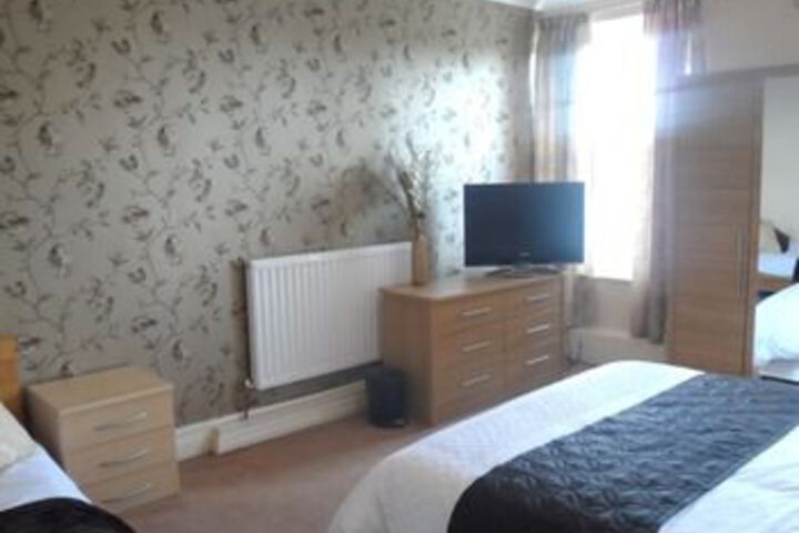 Room 12 of 15