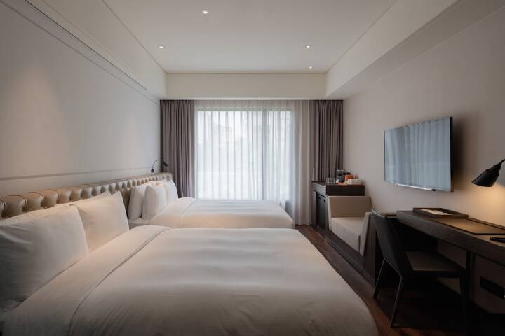 Room 14 of 57