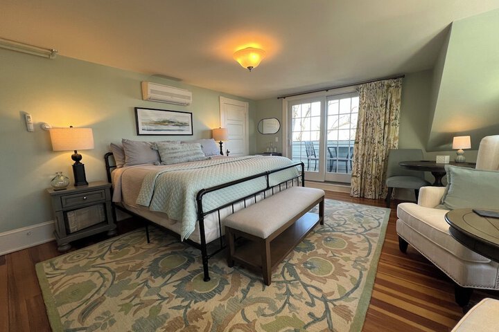Room 36 of 297