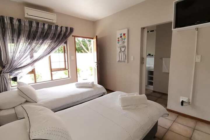 Room 18 of 47