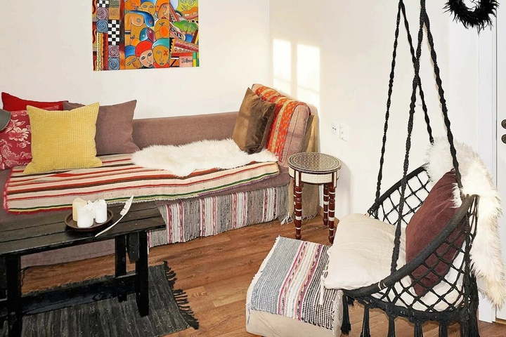 Room 3 of 11