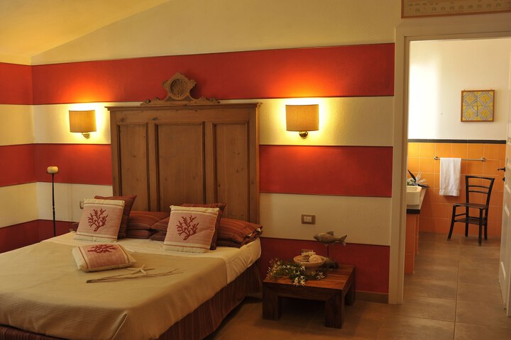 Room 12 of 31