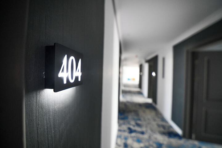 Ballroom/Hall 19 of 27