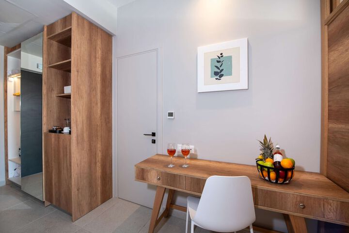 Room 54 of 312