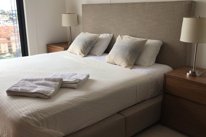 Room 2 of 20