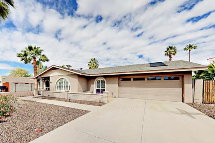 5630 E Waltann Lane Home in Scottsdale, AZ