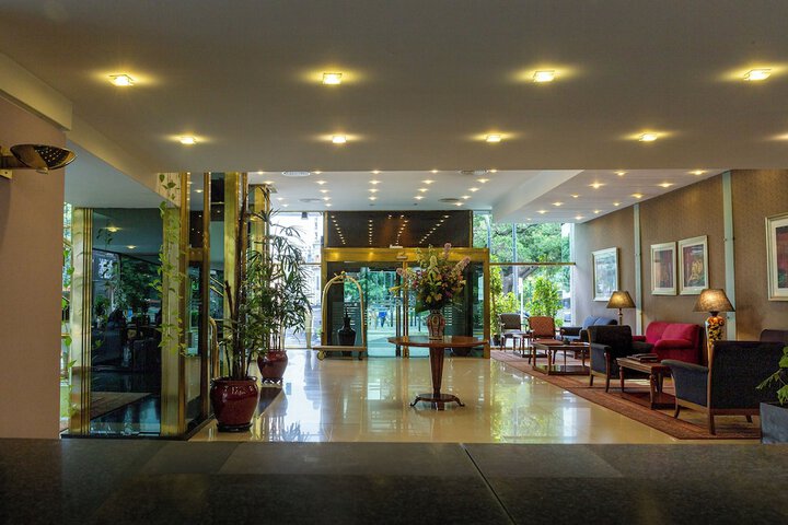 Hotel Interior 4 of 32