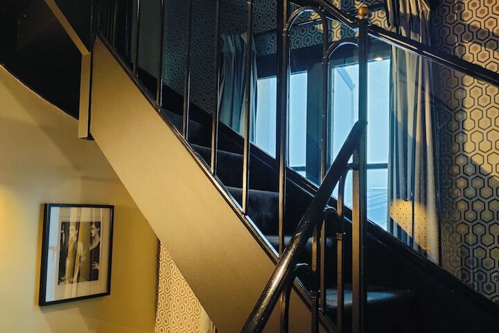 Room 26 of 74
