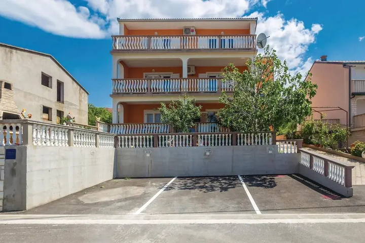 Nice Home in Senj With Wifi and 3 Bedrooms