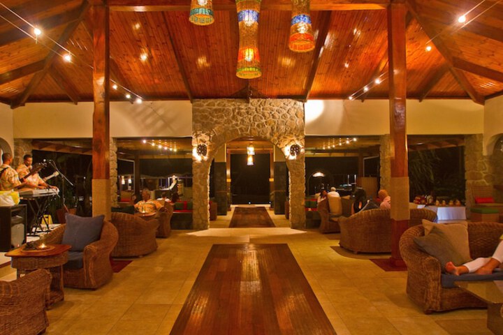 Guest Lobby