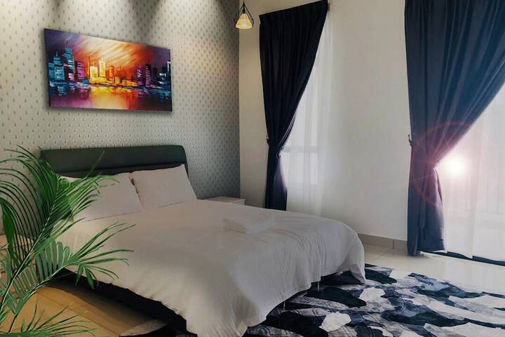 Room 2 of 8