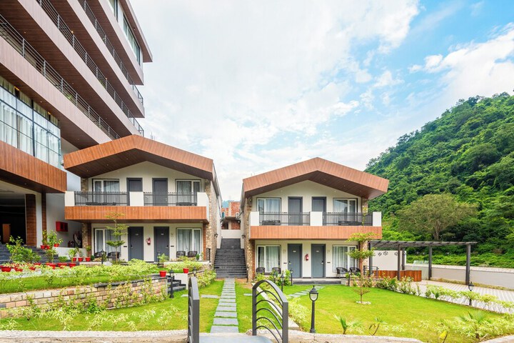 Hotel 147 of 161