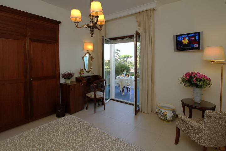 Room 15 of 101