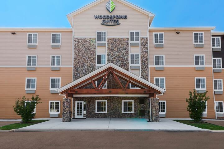 Hotel 24 of 27