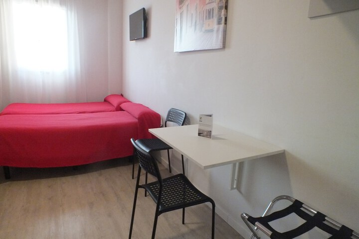 Room 15 of 65