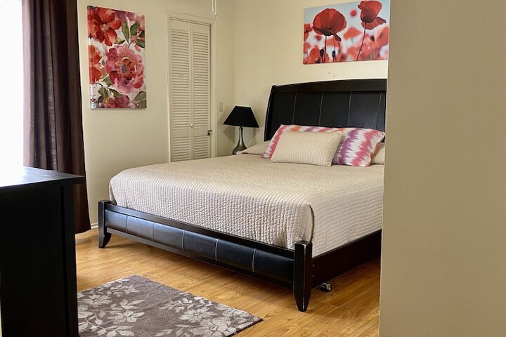 Room 16 of 52