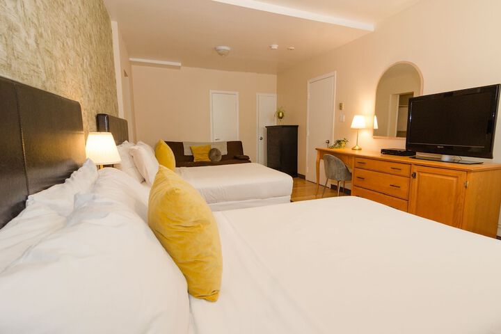 Room 4 of 87
