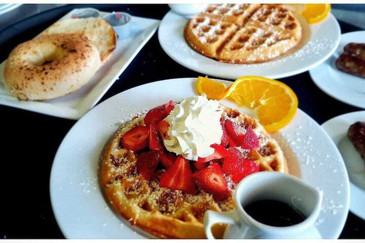 Breakfast/Coffee Service 102 of 114